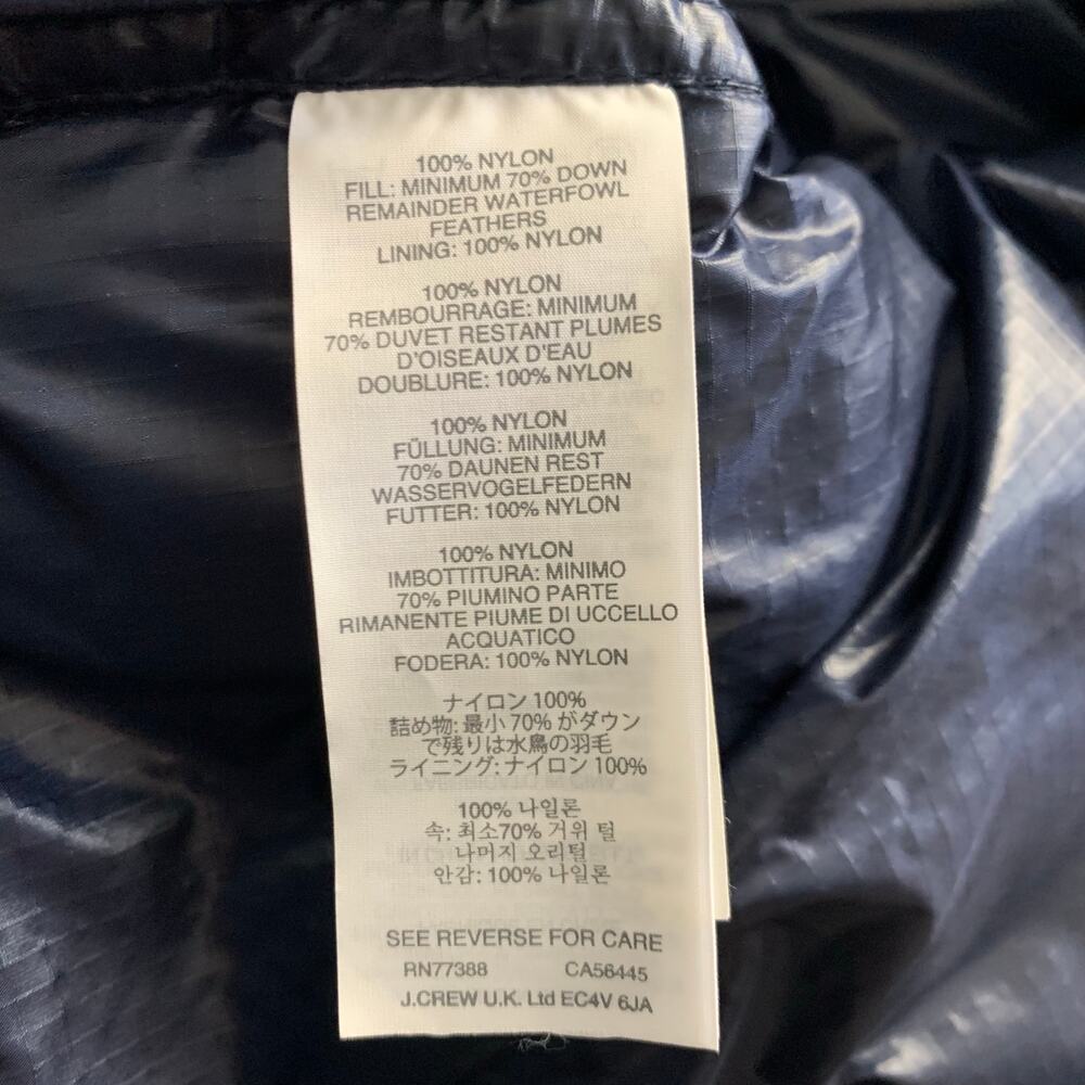 J. Crew Women’s Shiny Puffer Down Vest Size XS in Navy - Picture 9 of 9